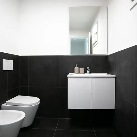 Iseolakerental - Il Villino Delle Rose Apartment